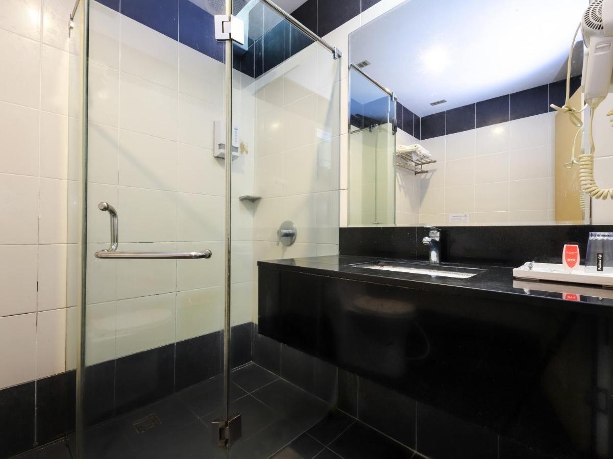 Nova Kuching Hotel 外观 照片